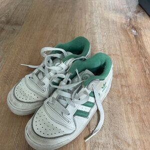 Adidas Forum Kids White and Green Sneakers